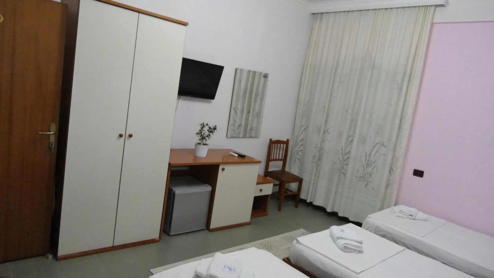 Hotel Edland Vlorë